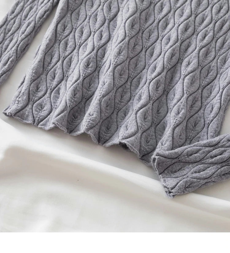 Women's Cashmere Turtleneck Sweater