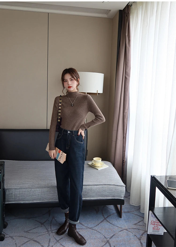 Women's Knitted Pullover Sweater