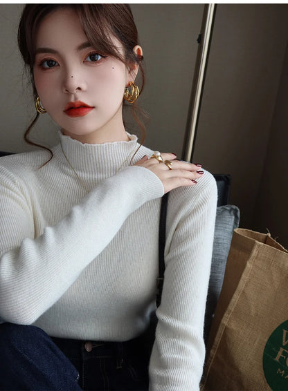 Women's Knitted Pullover Sweater